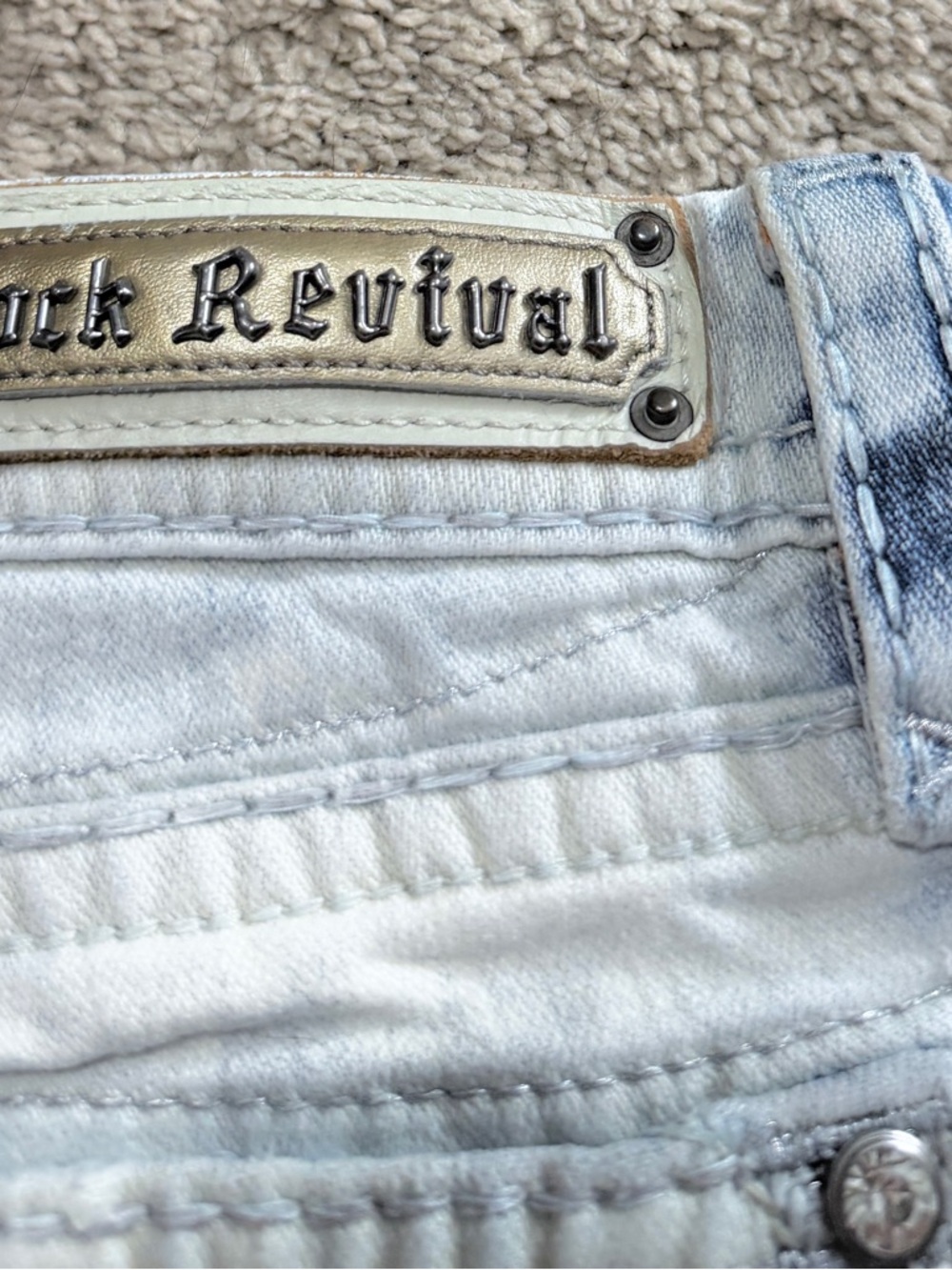 Rock Revival Womens Shorts size 25 Julieya Light Blue Denim Jean Rhinestones - Picture 4 of 8